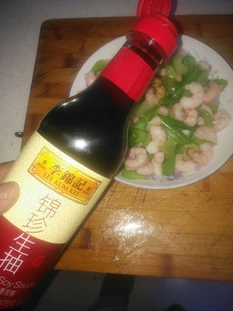 治愈系美食：西芹虾仁的做法步骤：9