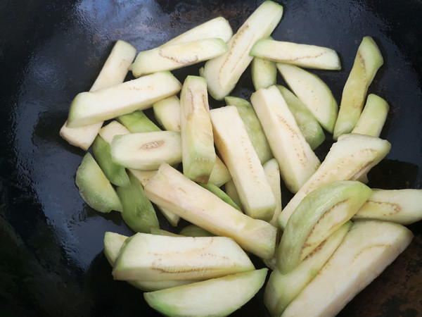 土豆烩茄子的做法步骤：5