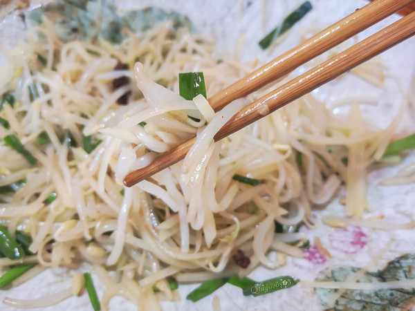 豆芽粉丝拌土豆丝的做法步骤：13