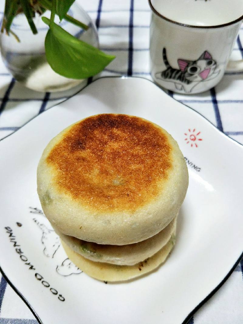 茴香鸡蛋发面馅饼的做法步骤：13