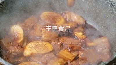 杏鲍菇红烧肉的做法步骤：6