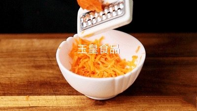 鲜虾饼的做法步骤：2