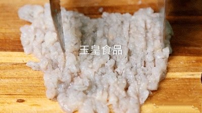 鲜虾饼的做法步骤：4