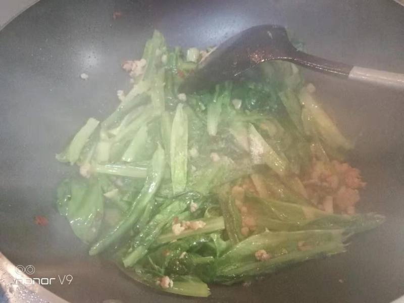 肉末煸炒青菜的做法步骤：4