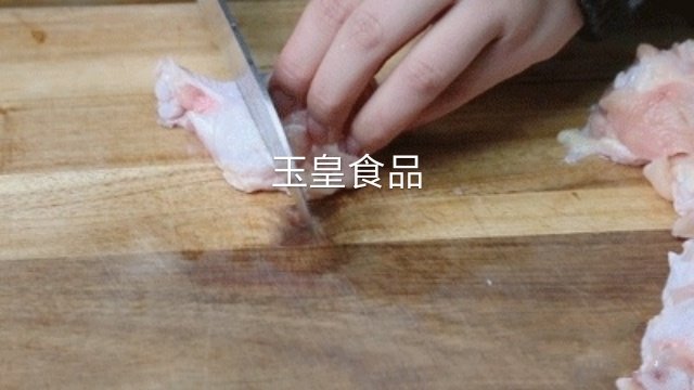 梅干菜翅根的做法步骤：2