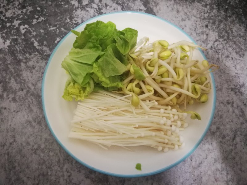 蕃茄土豆粉的做法步骤：3