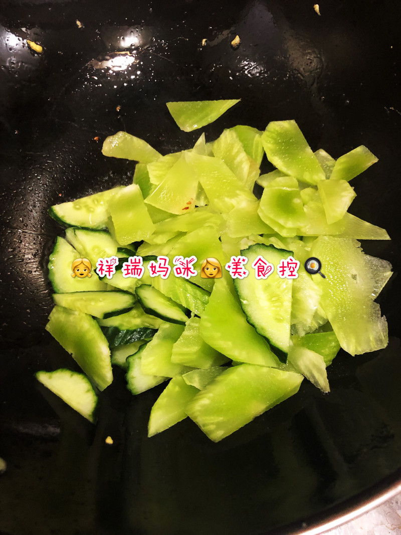 ??祥瑞妈咪??美食控??：之??鸡蛋??炒双素的做法步骤：3