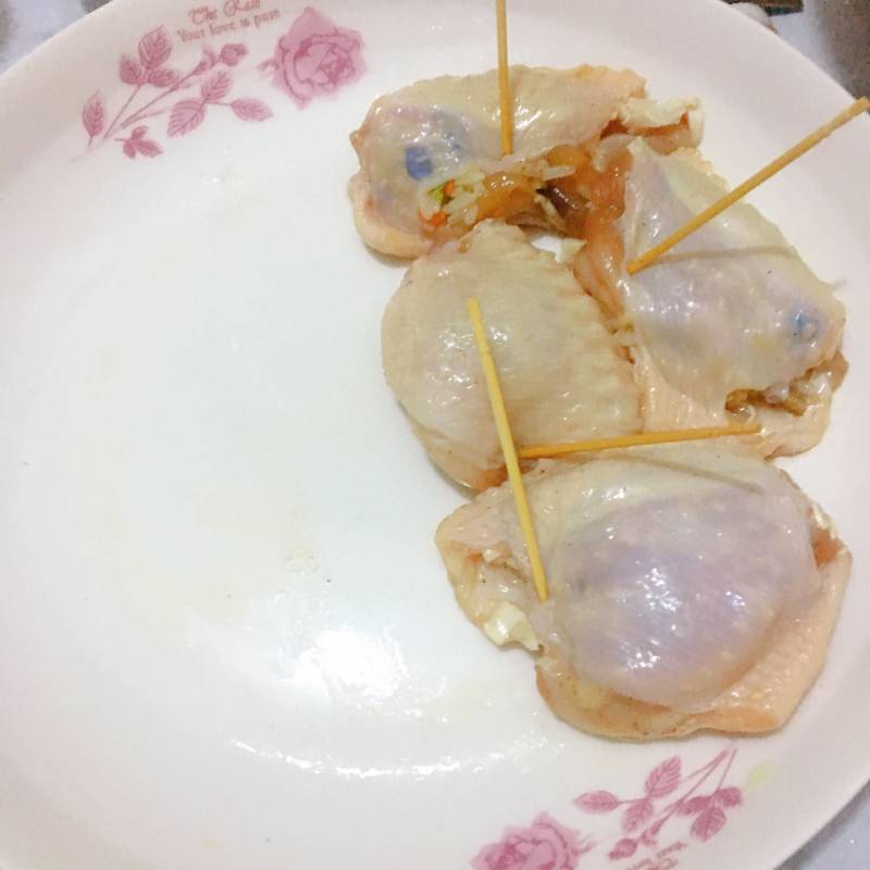 鸡翅包饭的做法步骤：3