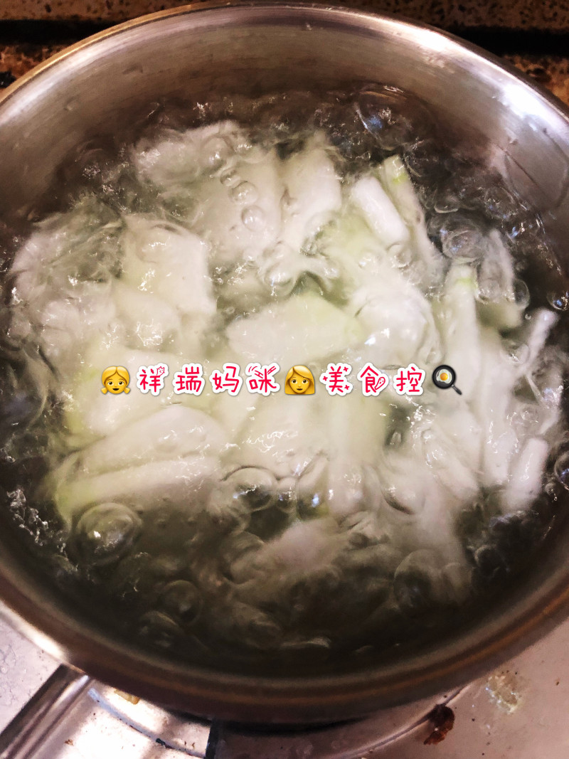 ?????仙草烹饪??cooking?????：解暑祛湿的??冬瓜汤??的做法步骤：6