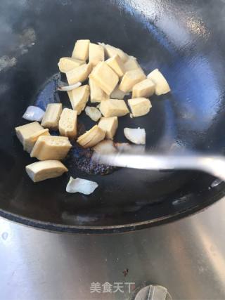 “酸甜美食”杏酱豆腐的做法步骤：9