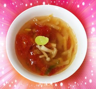 榨菜白玉菇西红柿蚕豆瓣汤的做法步骤：4