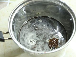 黑糖转化糖浆的做法步骤：1