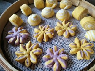 南瓜紫薯花朵馒头的做法步骤：9