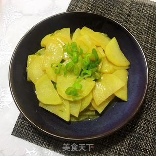 大蔥炒土豆片的做法_大蔥炒土豆片怎麼做_花式炒鹹菜的菜譜_美食天下