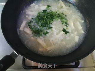 虾皮萝卜豆腐汤的做法步骤：7