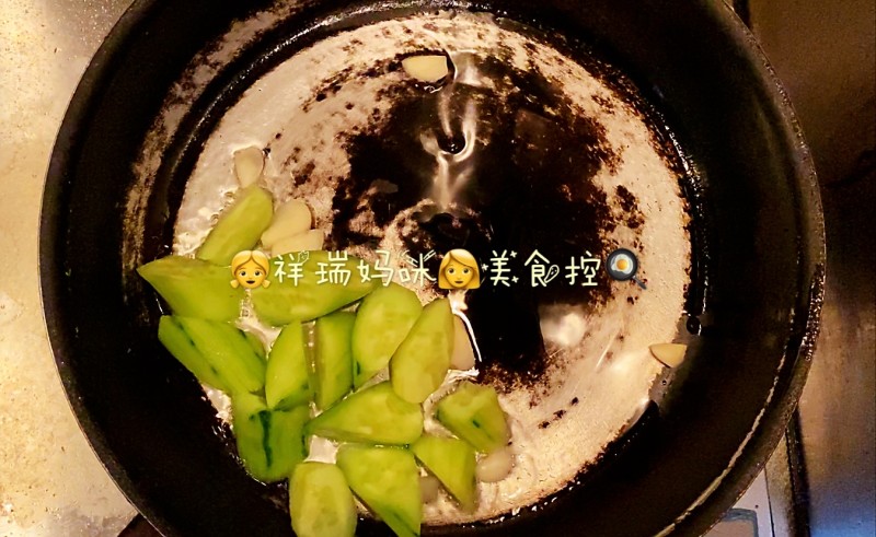 原创【??仙草味道??私房菜??】??女儿??的??味道??之酸甜??黄瓜??的做法步骤：2