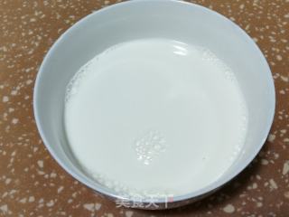 火龙果牛奶小方的做法步骤：2