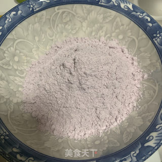 牛奶蜜豆紫薯丸子汤