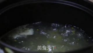 绿豆冬瓜排骨汤的做法步骤：4