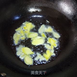 黄花菜炖鸡煲的做法步骤：6
