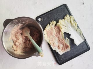 瑶柱白菜炖肉的做法步骤：4