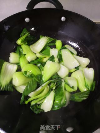清炒油菜的做法步骤：4