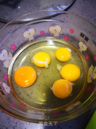 大葱炒鸡蛋的做法步骤：1