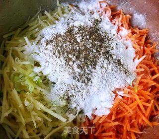 黄金土豆胡萝卜饼的做法步骤：7