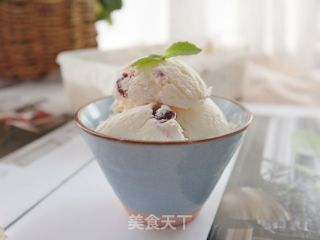 自制蔓越莓奶油冰激凌❗️（消耗淡奶油）口感顺滑，制作简单❗️的做法步骤：9