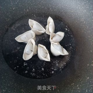 蛋抱马齿苋馄饨的做法步骤：15