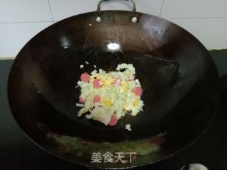 包菜虾仁炒河粉的做法步骤：5