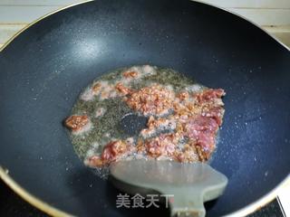 肉炒腊香干的做法步骤：1