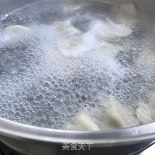 牛肉大葱水饺的做法步骤：10