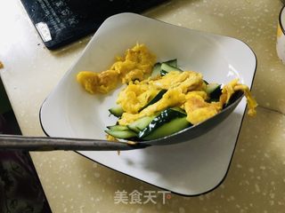 青瓜炒鸡蛋的做法步骤：8