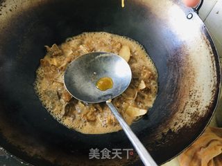 家常炒猪肺的做法步骤：5