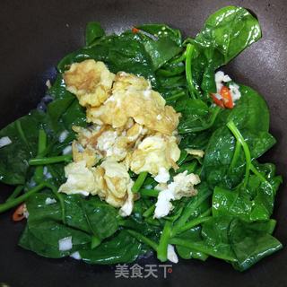 木耳菜炒鸡蛋 的做法步骤：7