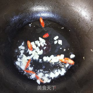 木耳菜炒鸡蛋 的做法步骤：5