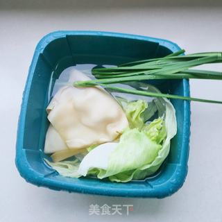 牛肉米线的做法步骤：2