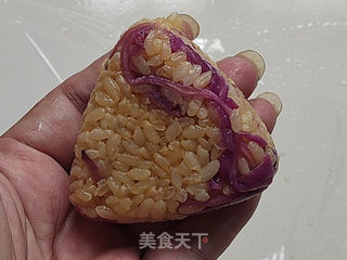  紫甘蓝饭团的做法步骤：9