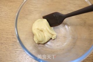 绿豆沙奶黄月饼的做法步骤：3