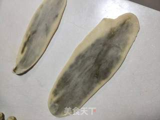 抹茶蛋黄酥的做法步骤：7