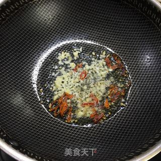 蟹味菇拌油菜的做法步骤：4