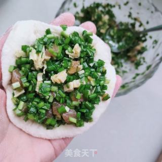 腐竹韭菜馅饼的做法步骤：7
