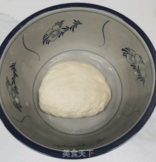 牛肉韭黄饺子的做法步骤：2