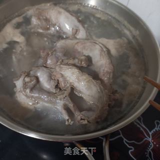 护心肉拌白菜的做法步骤：2