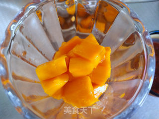 芒果桃胶奶茶的做法步骤：10