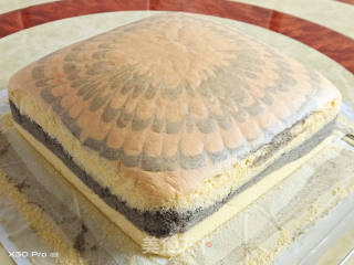 椰汁斑马纹古早蛋糕（10寸方模）的做法步骤：15