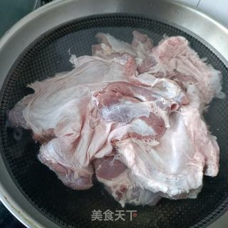 酱护心肉的做法步骤：1