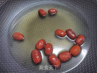 菜心红枣烧栗子的做法步骤：1