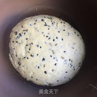 五香面豆豆的做法步骤：4